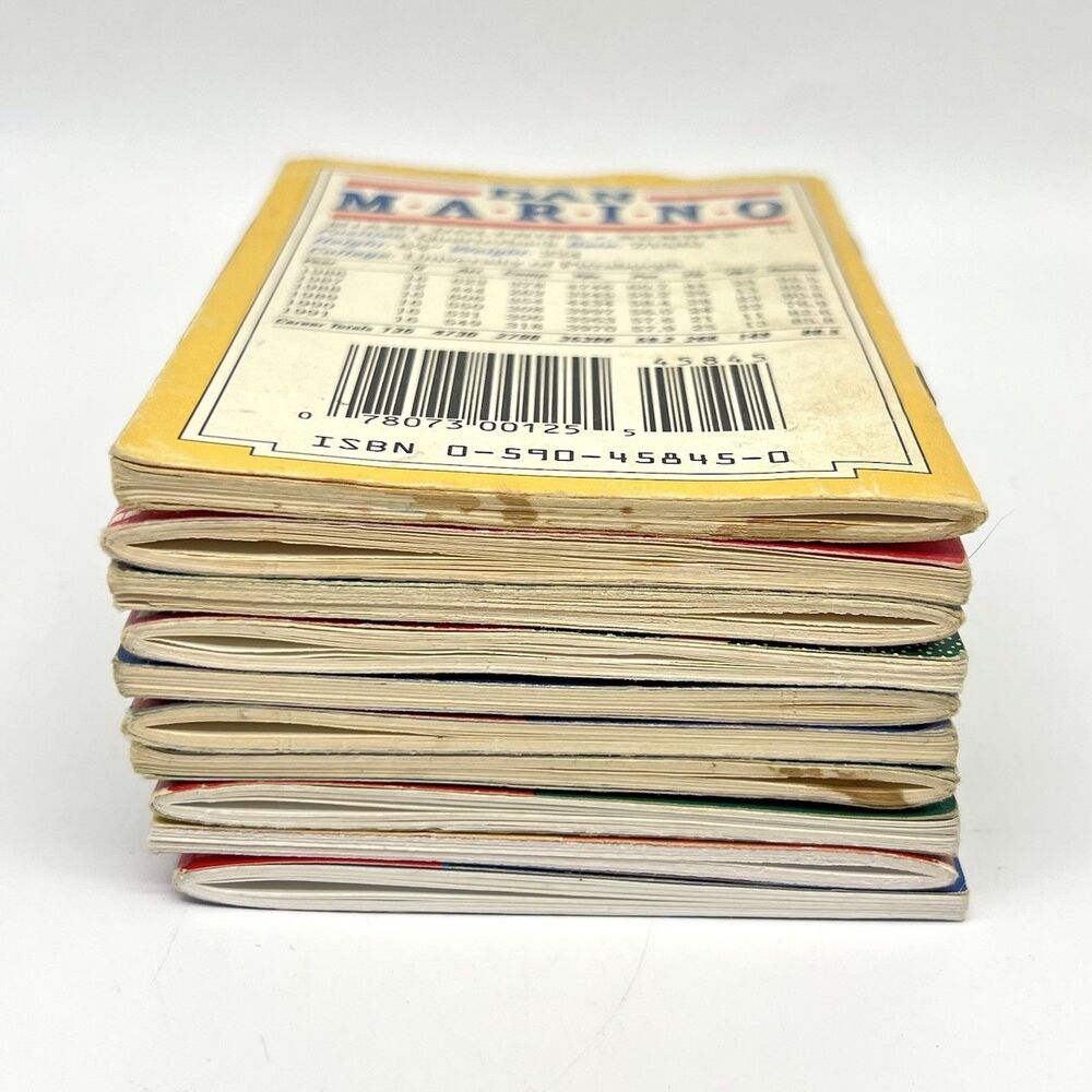 VTG 90s Scholastic “Sports Shots” Collectors Mini-Book Lot of 11 Jordan Marino - Picture 15 of 16